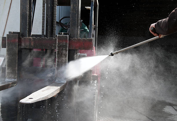 Best Deck Cleaning Services  in Pleak, TX